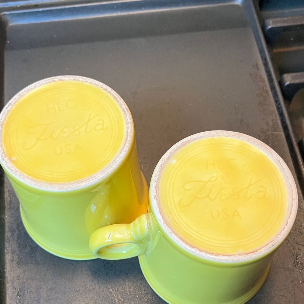 2 Vintage Fiesta Yellow Mugs - Picture 8 of 11